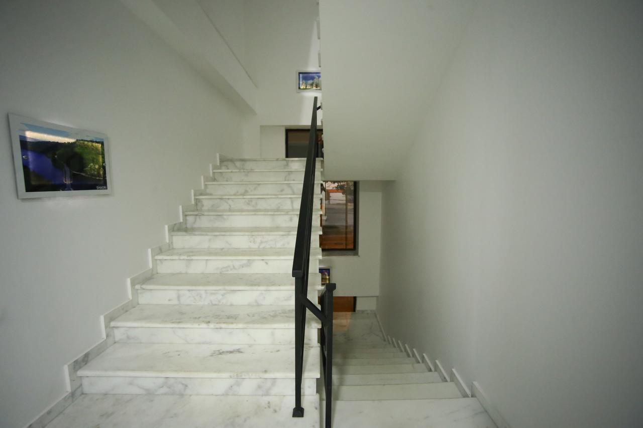 West Tower Hotel Kutaisi Exterior photo